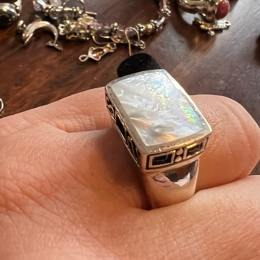 Vintage mother of pearl East/ West ring